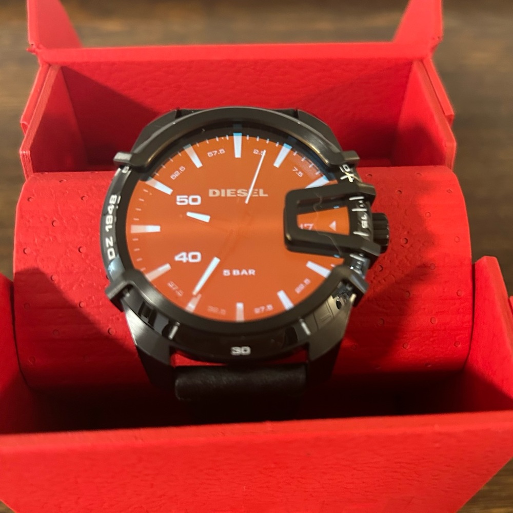 Diesel watch.  Men’s.  New.  Model DZ 1948.